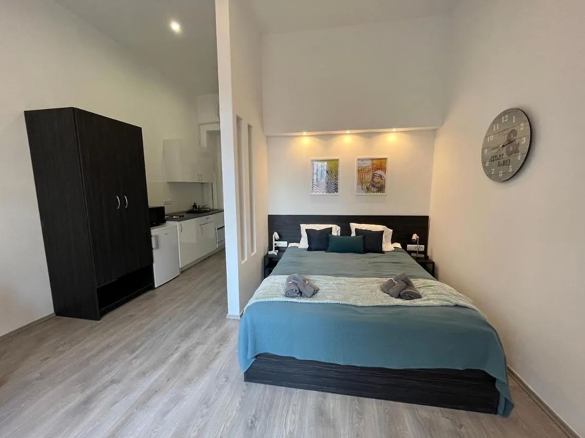 D58 Apartments In The City Center 布达佩斯