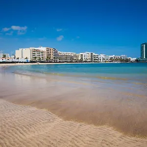 Vivienda En De 4 , Arrecife (Lanzarote) España